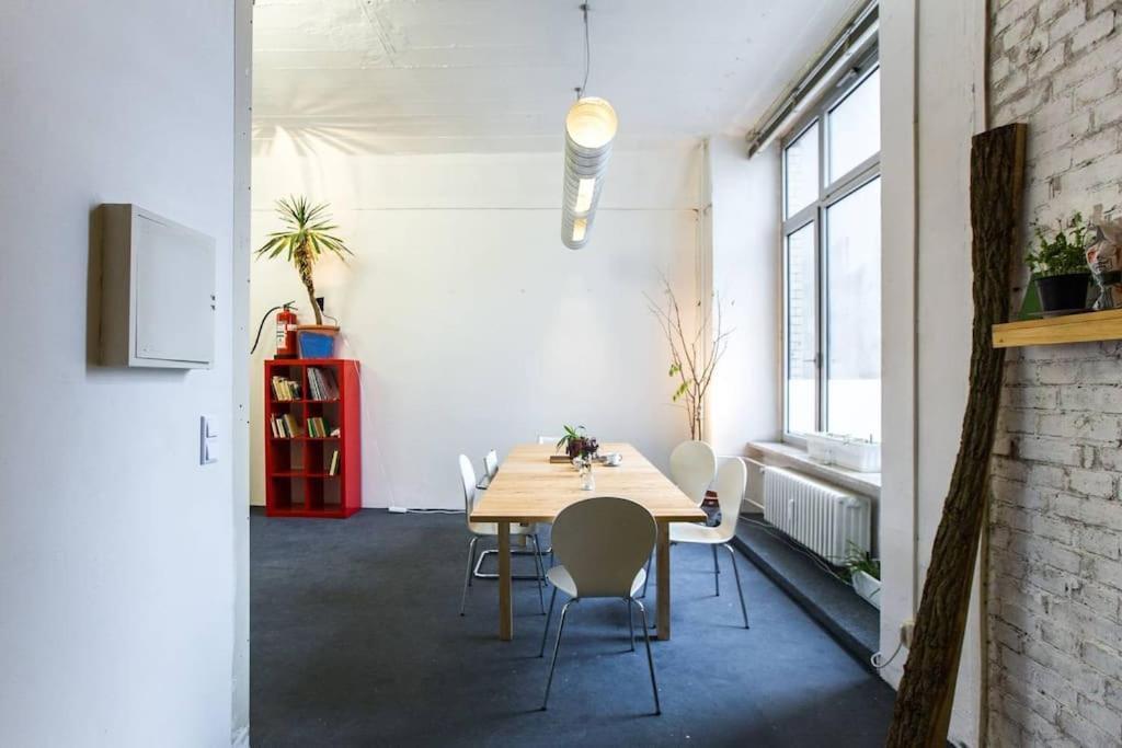 200Qm Loft For Friends And Family - On The Spree! Apartment Berlin Exterior photo